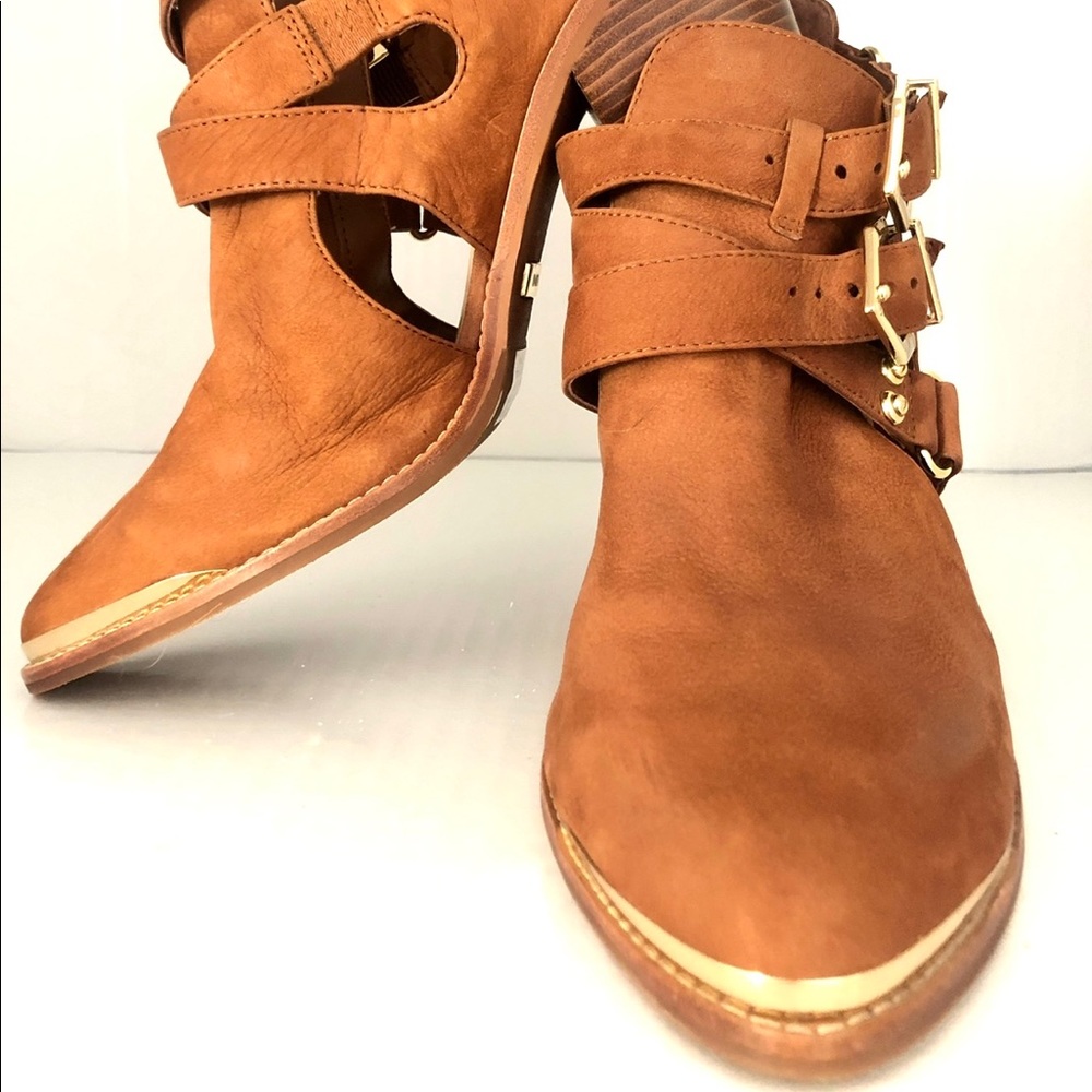 Gianni Bini new shoes summer Booties size 9.5 color brown caramel, no box